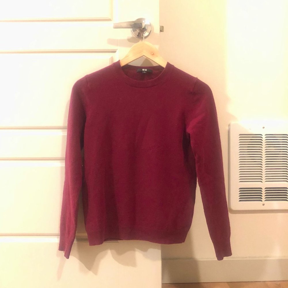 Uniqlo Cashmere Sweater, Crew Neck, Red